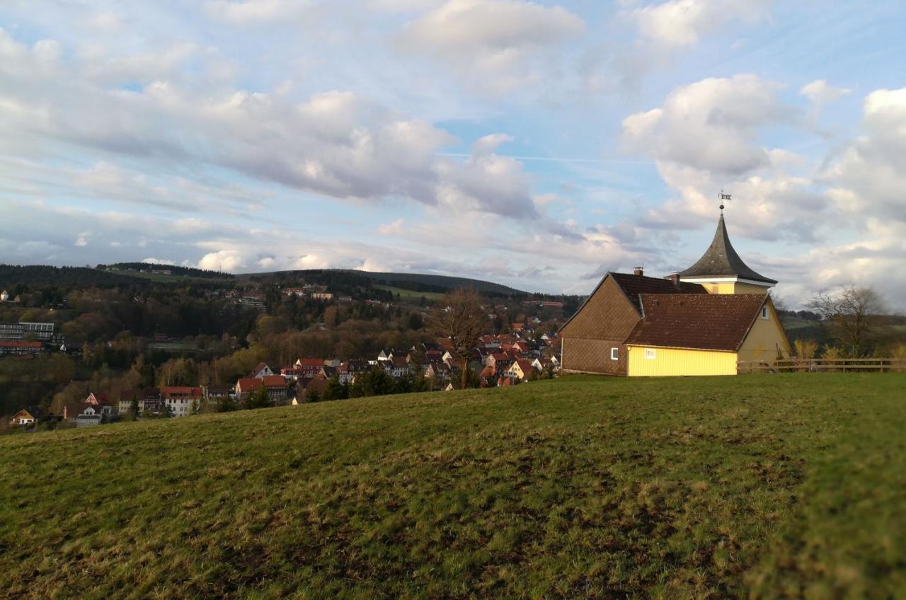 Schoene Ferienwohnung Fuer 6 Personen Erwartet Sie Im Oberharz Санкт-Андреасберг Экстерьер фото