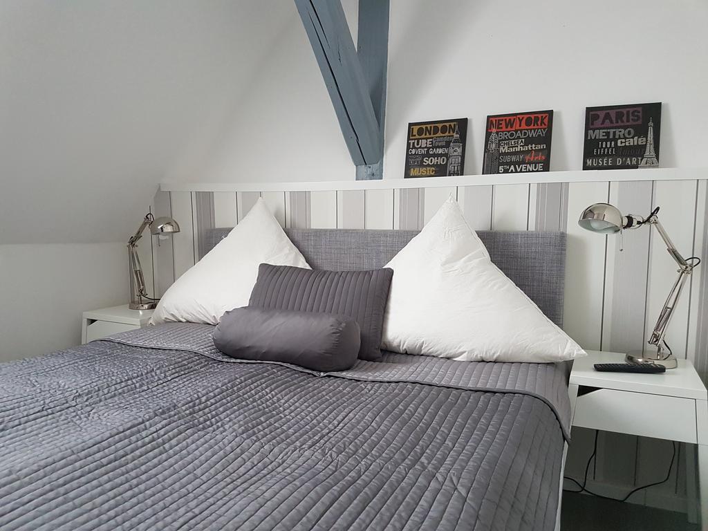 Schoene Ferienwohnung Fuer 6 Personen Erwartet Sie Im Oberharz Санкт-Андреасберг Экстерьер фото